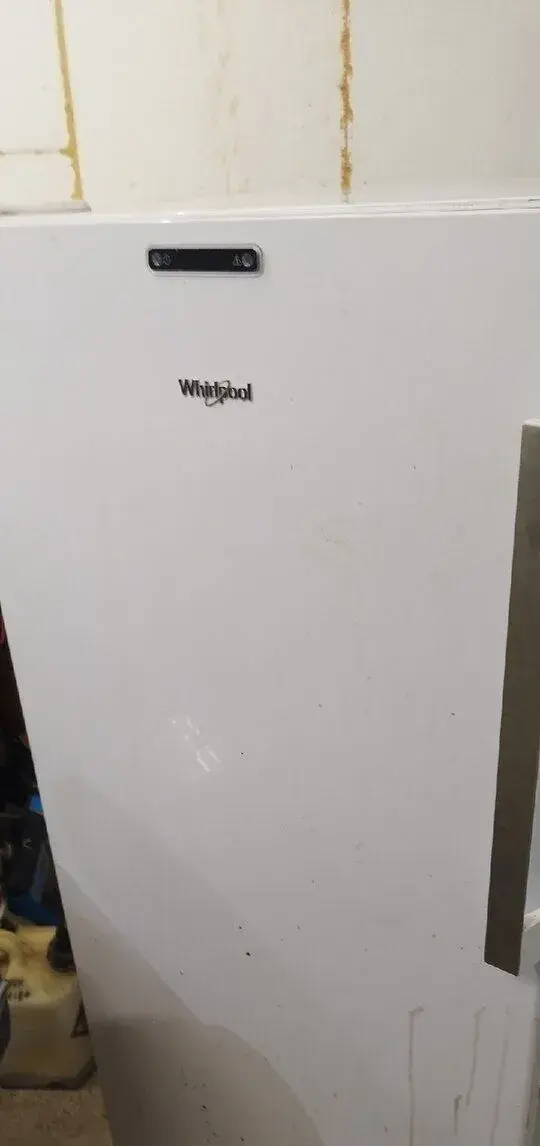 Mraznička Whirlpool 175l.