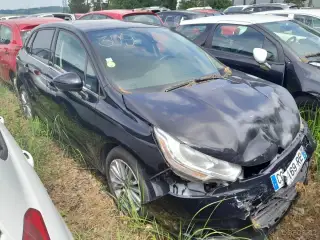 Citroën C4 – 2012, 124 360 km