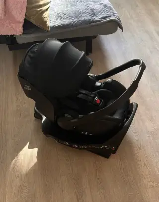 Britax Römer Baby-Safe Pro + Vario Base 5Z