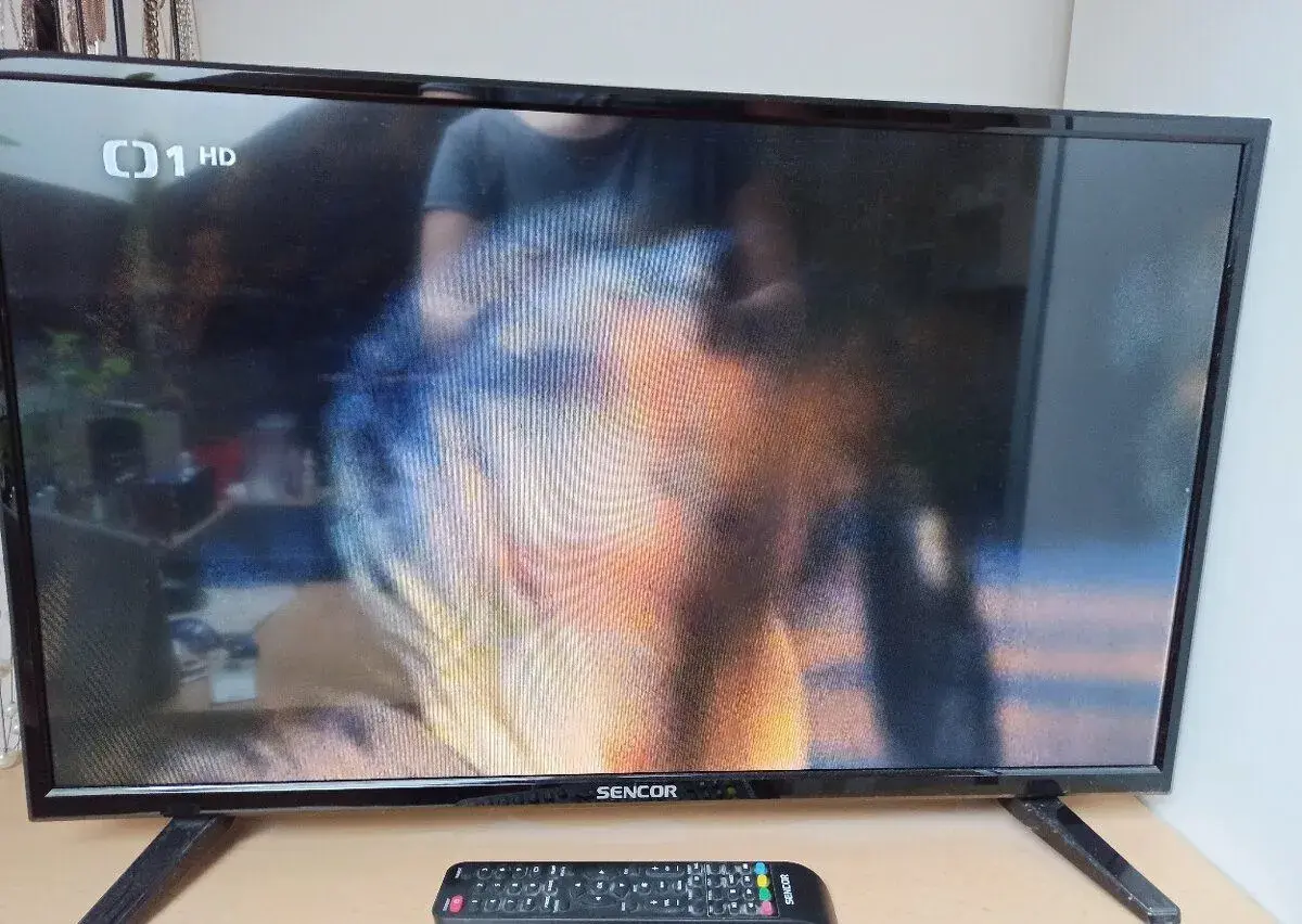 Televize Sencor SLE 2814TCS