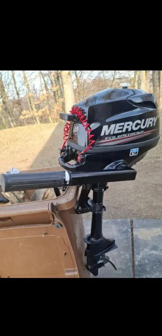 Mercury 3,5 HP, krátká noha v bezvadném stavu, jako nový