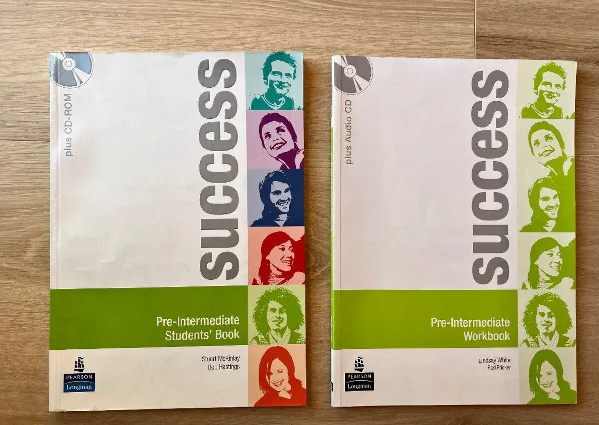 Success students book + workbook (Pre-Intermediate)