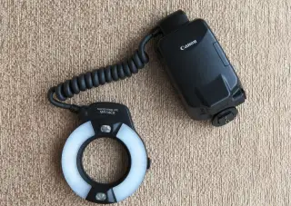 Canon Macro Ring Lite MR-14EX