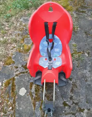 Dětská sedačka na kolo