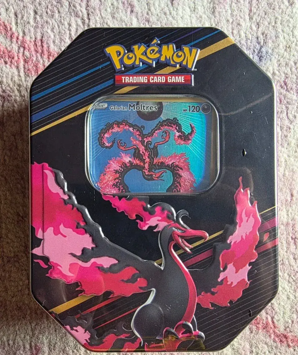 Pokémon Crown Zenith Tin - Galarian Moltres