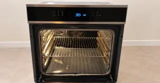 Vestavná trouba Electrolux COE7P31X2