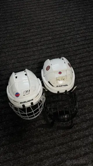 Dětská/juniorská hokejová helma s mřížkou (Bauer + Easton)
