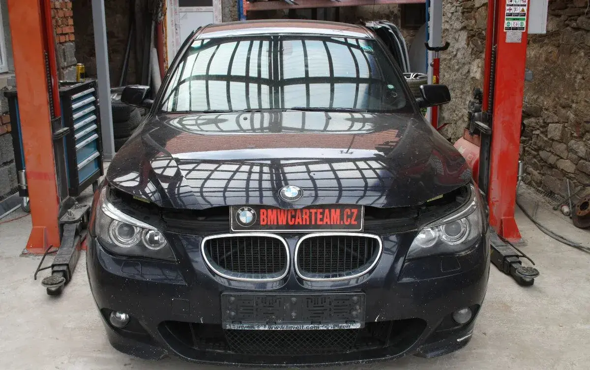 BMW E60