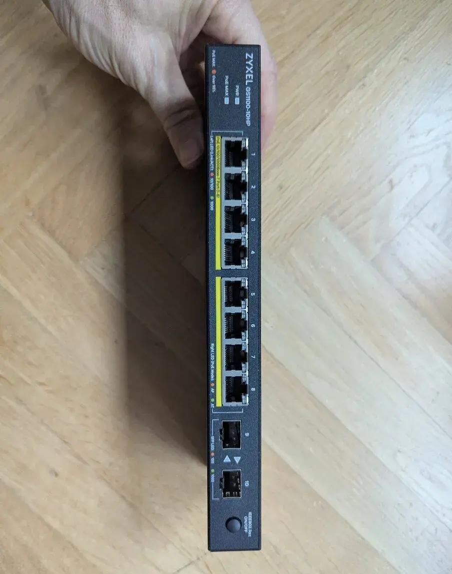 Zyxel Unmanaged PoE Switch GS1100-10HP