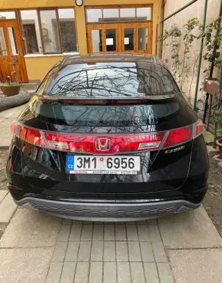 Honda Civic – 2008, 98 000 km