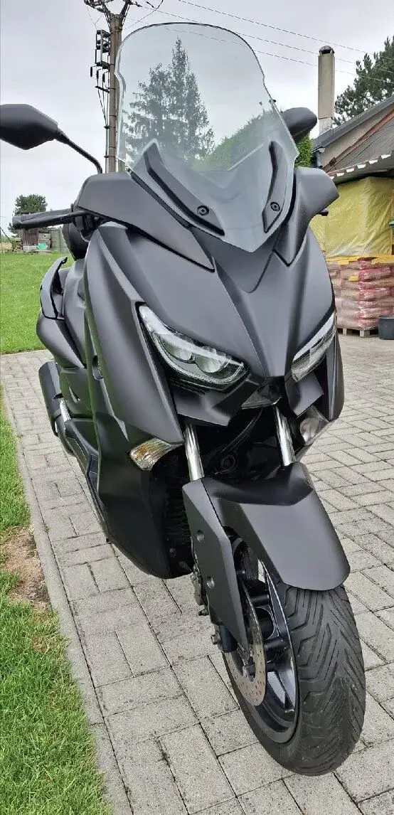 Yamaha X-max 300