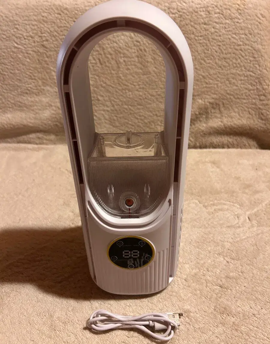 Ventilátor přenosný / mini klimatizace s podsvicenim