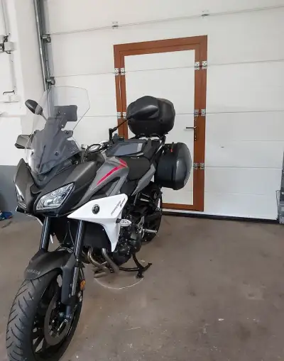 Yamaha Tracer 900