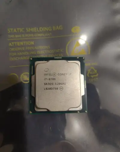 Intel core i7 8700