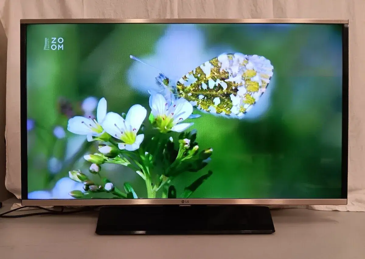LG 40LF631V,100cm,Full HD,DVB-T2,Smart+Wifi