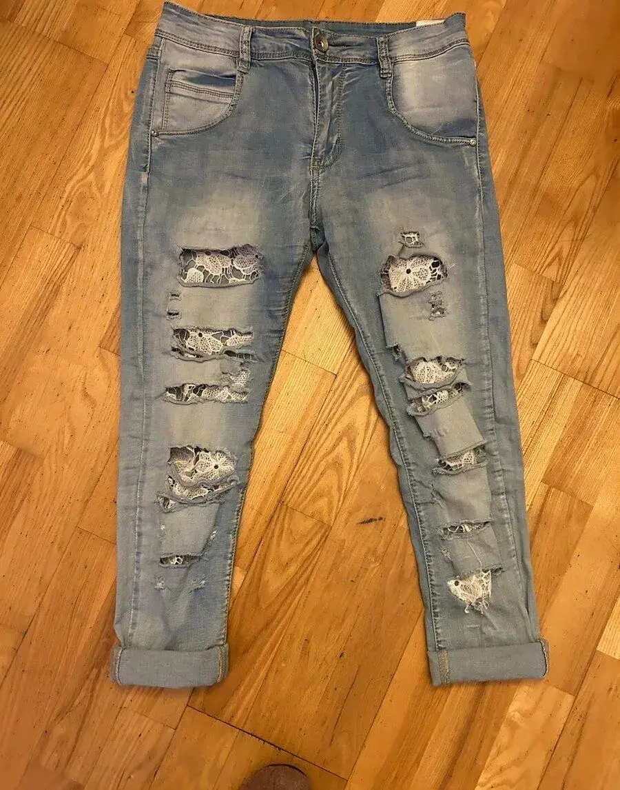 Dámské džíny M - světle modré roztrhané s krajkou - skinny /