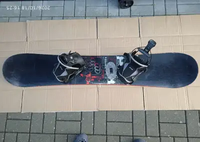 Snowboard Nidecker -.154 cm