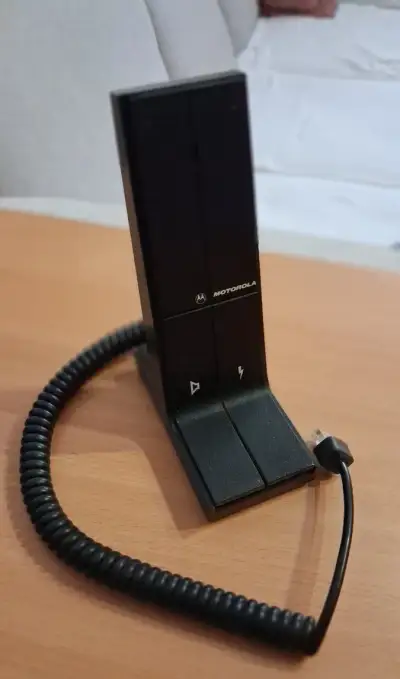 pultový stolni mic Motorola