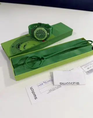 Audemars Piguet x Swatch Royal Pop „Green Eight“