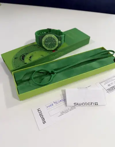 Audemars Piguet x Swatch Royal Pop „Green Eight“