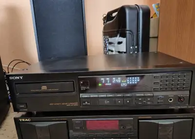 Cd přehrávač Sony CDP 790