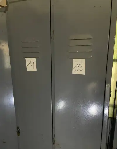 Šatní skříňky