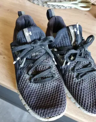 Boty Under Armour 37,5