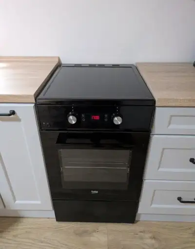 Kombinovaný/Indukční sporák Beko FSM59305BDT – V ZÁRUCE