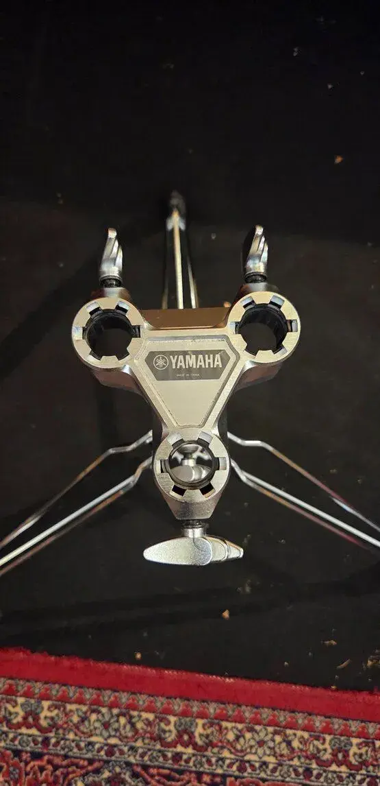 Yamaha stojan WS-904A