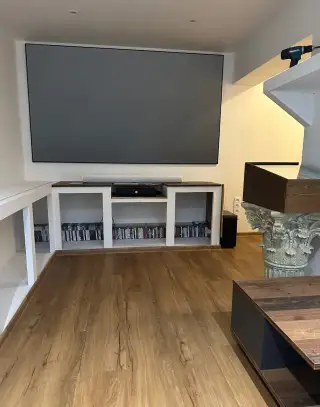 Elite Screens AR100H-CLR