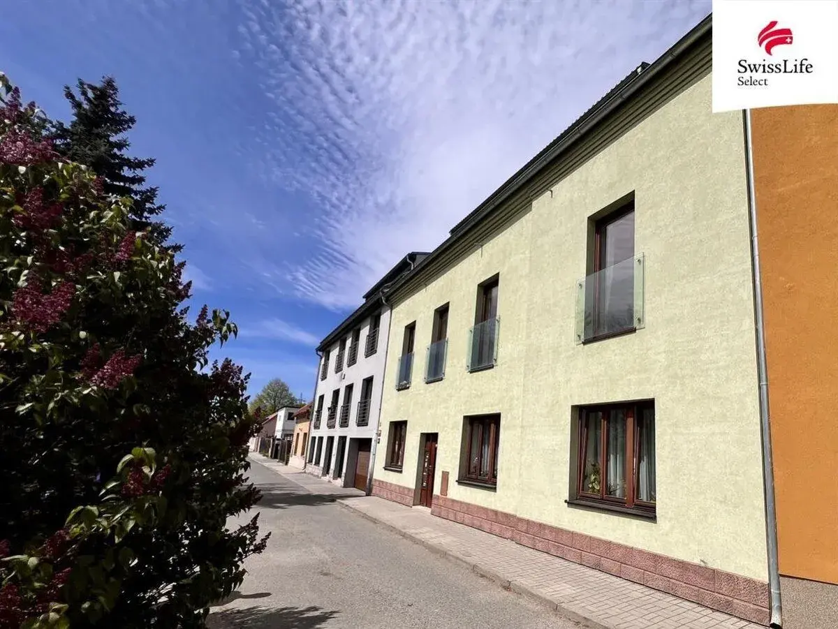 Prodej skladového prostoru 22 m2 Nad motolskou nemocnicí, Pr