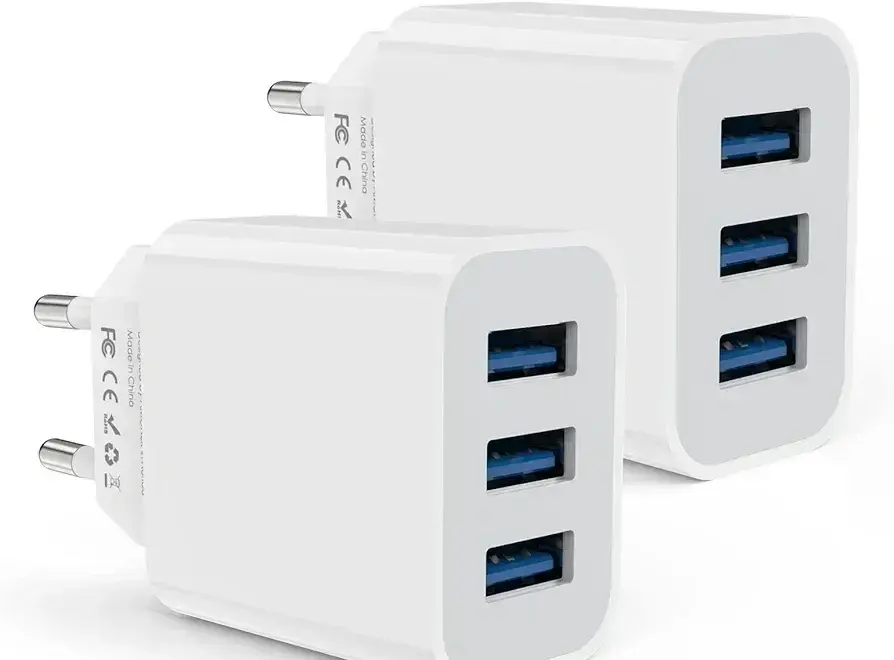 Nabíječka s 3 x USB 3.0 a výkonem 15 Wattů