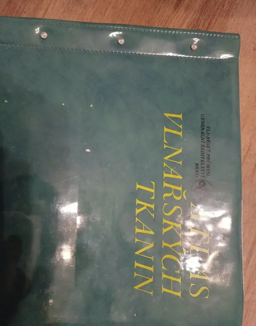Atlas vlnařskych tkanin