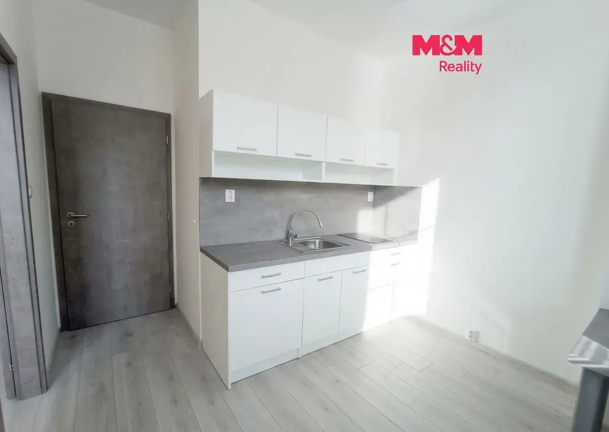 Pronájem bytu 1+1, 28 m², Frýdek-Místek, ul. Růžový pahorek
