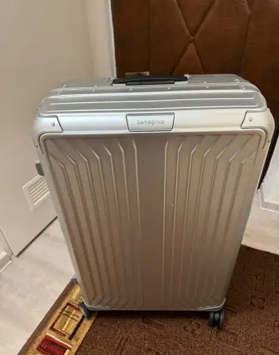 Nový cestovní kufr Samsonite spinner alu 76cm v záruce