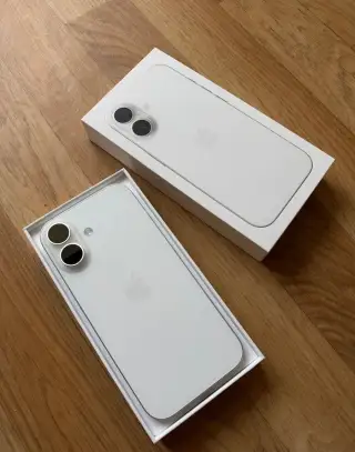 Apple iPhone 17 256GB bílý