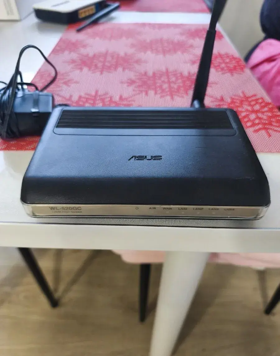 Asus-WL520GC