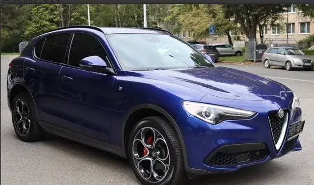 Alfa Romeo Stelvio – 2023, 6 380 km