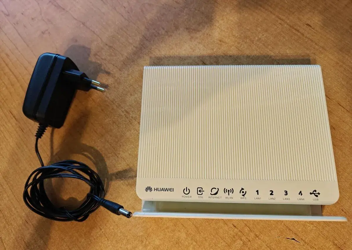 WIFI routr modem Huawei EchoLife HG622u ADSL