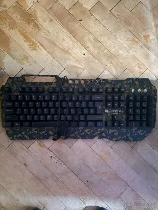 Herní podsvícená klávesnice CANYON Argama (Camo design)