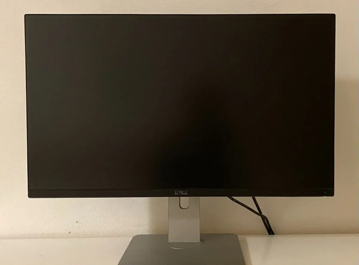 Monitor Dell UltraSharp 27" U2715H