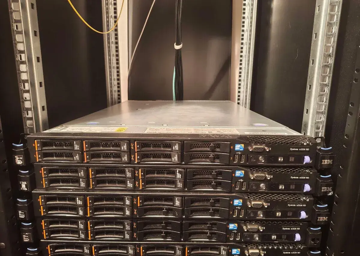 IBM System x3550 M3 1U server