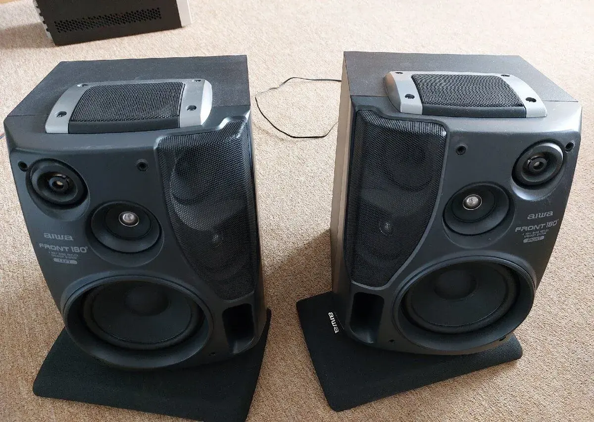 Reproduktory Aiwa