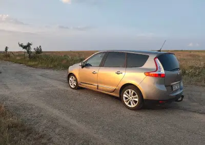 Renault Grand – 2012, 100 km