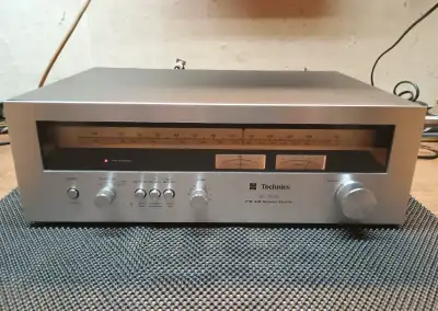 Vintage Tuner Technics ST-7600
