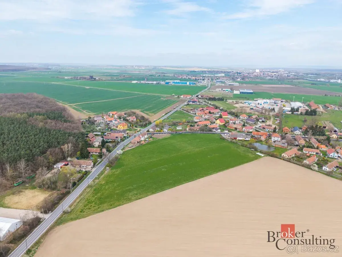 Prodej, pozemky/bydlení, 23509 m2, 50401 Zachrašťany, Hradec