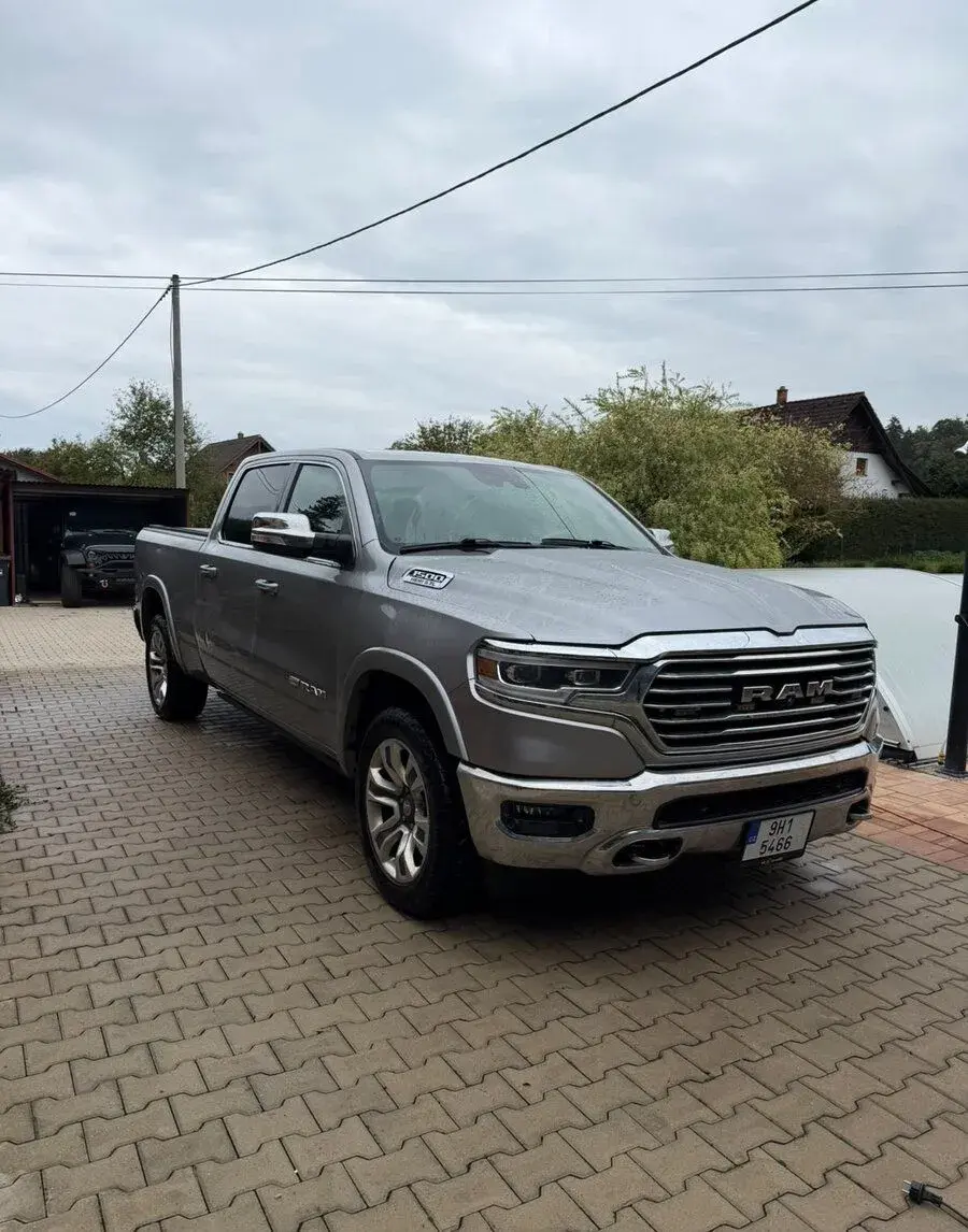 RAM 1500 Laramie Longhorn 5.7 HEMI 4x4, 2019