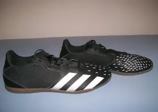 Sportovní obuv pánská ADIDAS PREDATOR - č. 42 (sálovky)