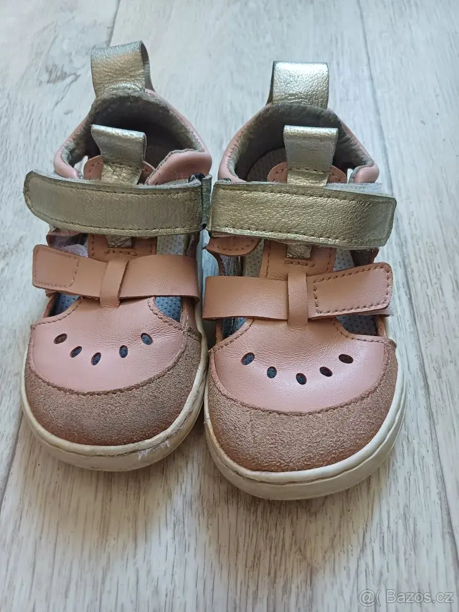 Dívčí barefoot sandálky PEGRES SBF 22 růžová
