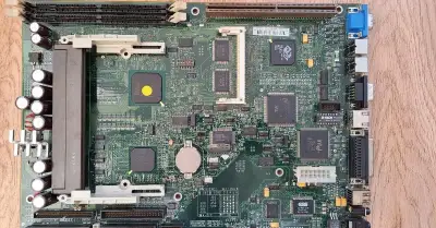 Compaq DeskPro Motherboard Slot 1 + PII 350 MHz